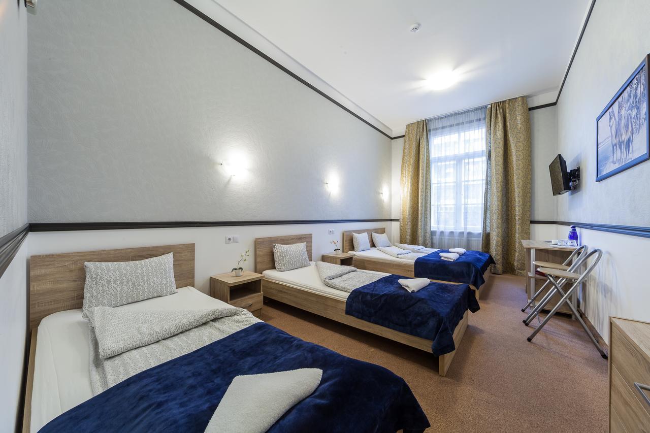 Aquamarine Hotel ทาลลินน์ ภายนอก รูปภาพ