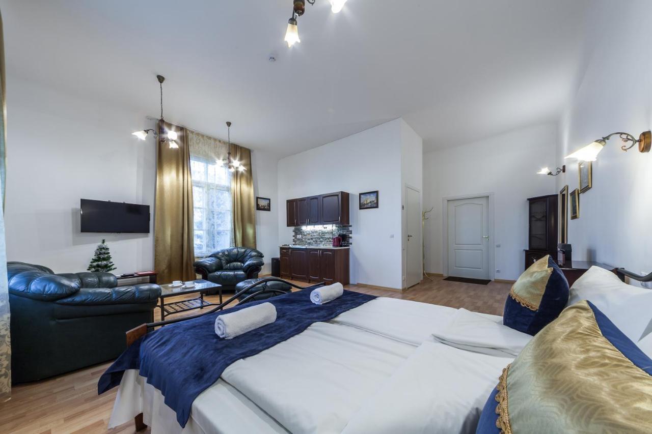 Aquamarine Hotel ทาลลินน์ ภายนอก รูปภาพ